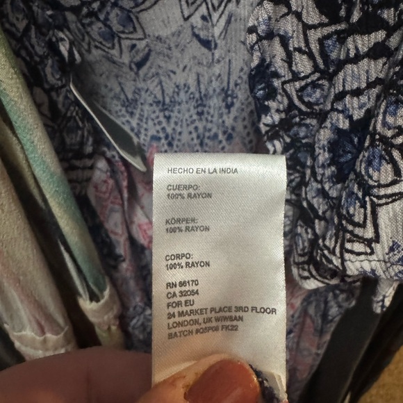 Urban Outfitters paisley jumper/ Size L - Picture 11 of 13